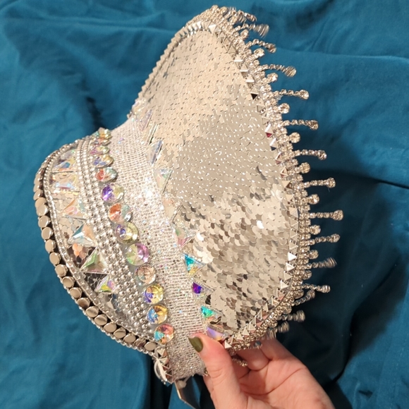 NWT silver sequin visor - Picture 2 of 5